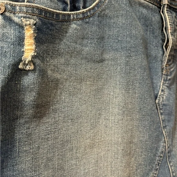 NWT Billabong Distressed Low Rise Denim Mini Skirt Juniors - Picture 7 of 8